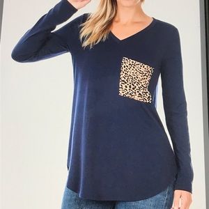 Leopard Pocket Navy Tunic by Zenana/V-Neck Size L
